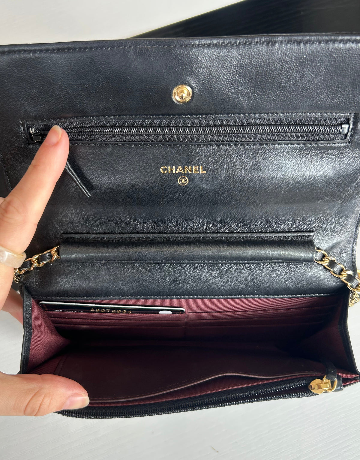 CHANEL 2017 Wallet On Chain