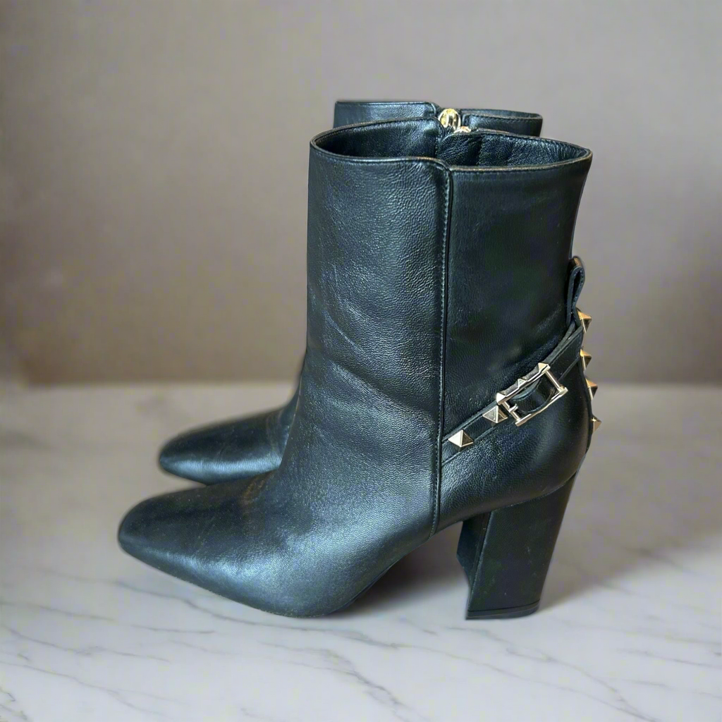VALENTINO GARAVANI Rockstud Ankle Boots - Size 35.5
