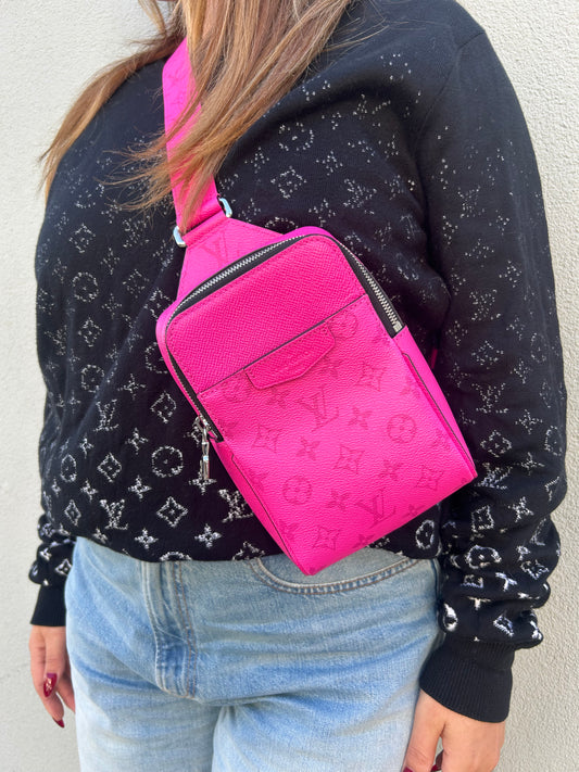 LOUIS VUITTON Taigarama Slingbag
