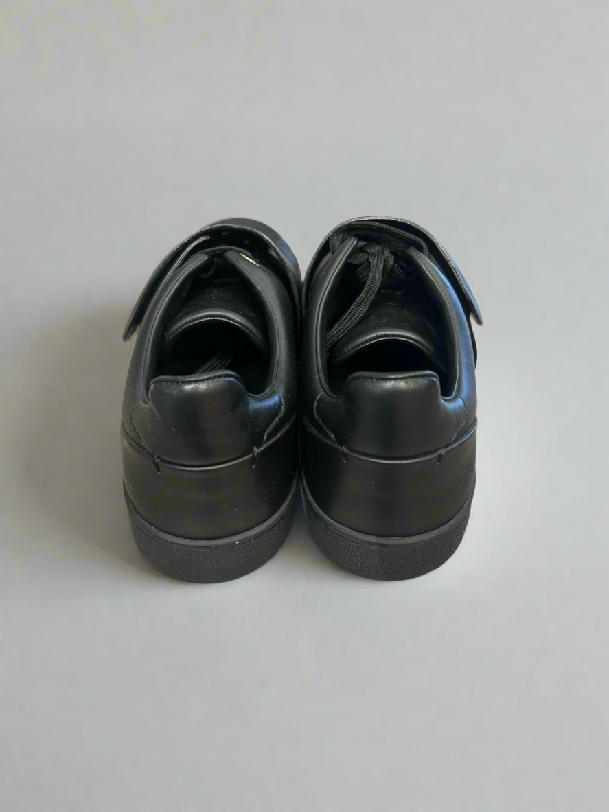 LOUIS VUITTON Black Leather Sneakers - Size 37.5