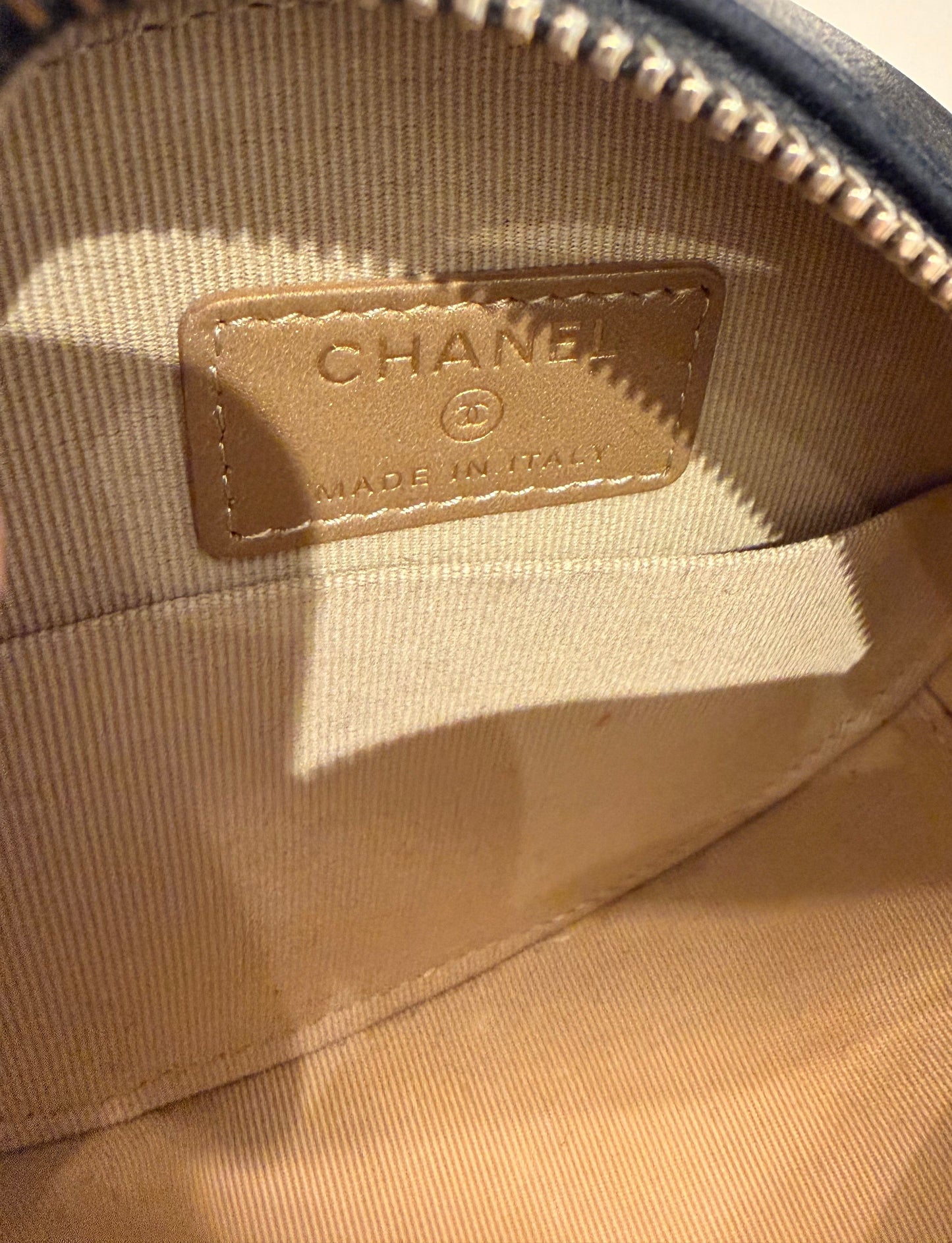 CHANEL Lambskin Quilted Round Pearl Crush Clutch w/ Chain