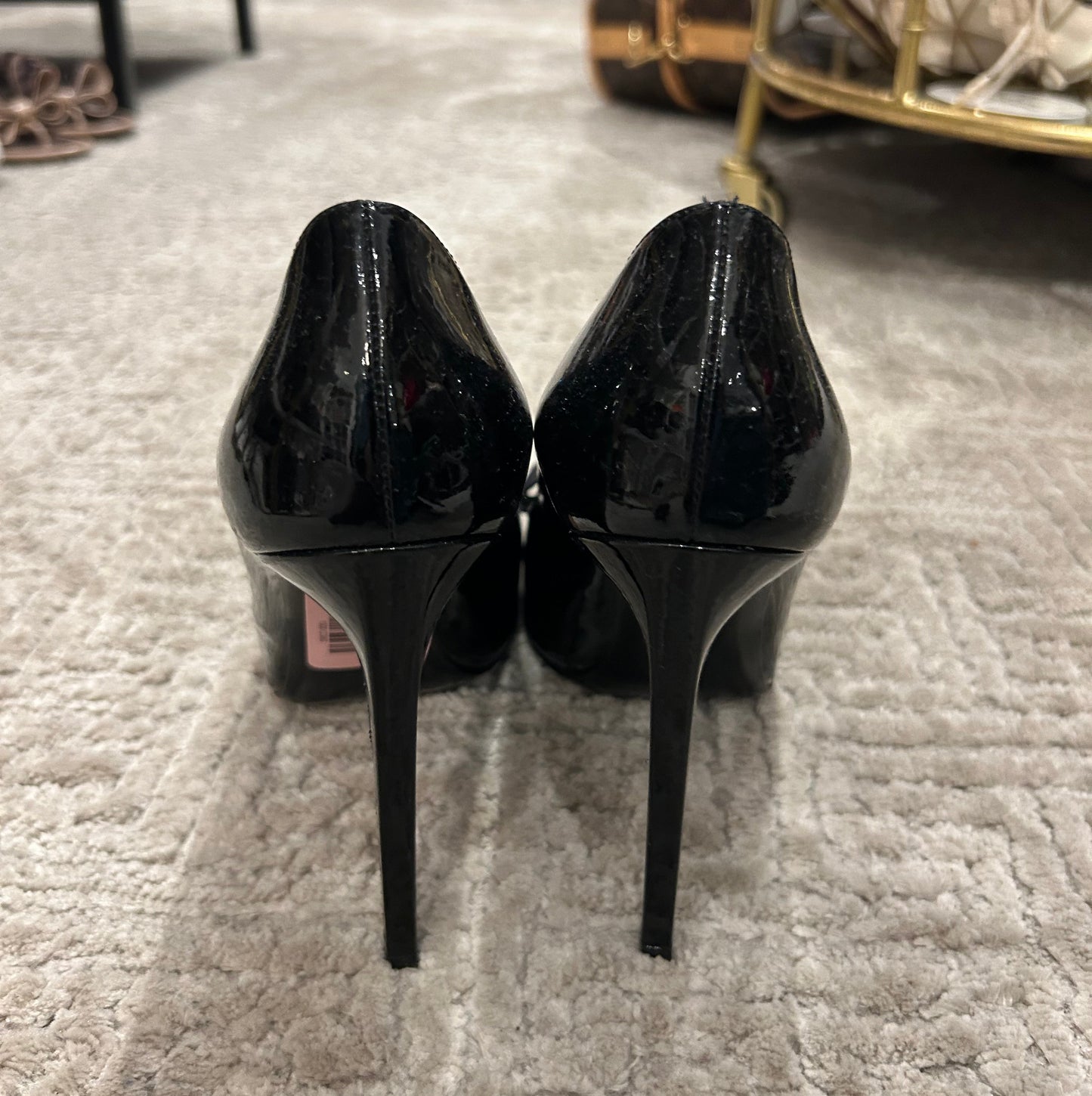 Saint Laurent Patent Bow Pumps - Size 37