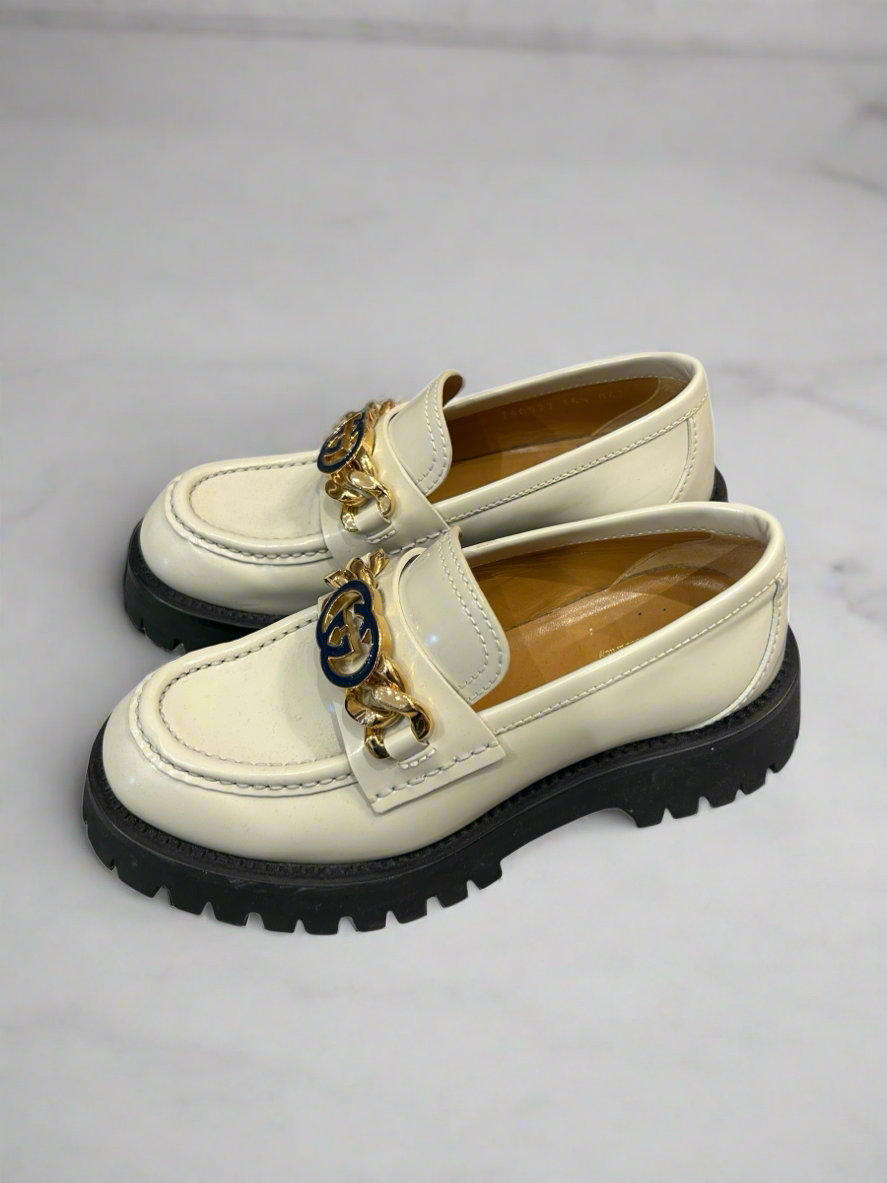 GUCCI Jeanne GG Logo Loafer - Size 35.5
