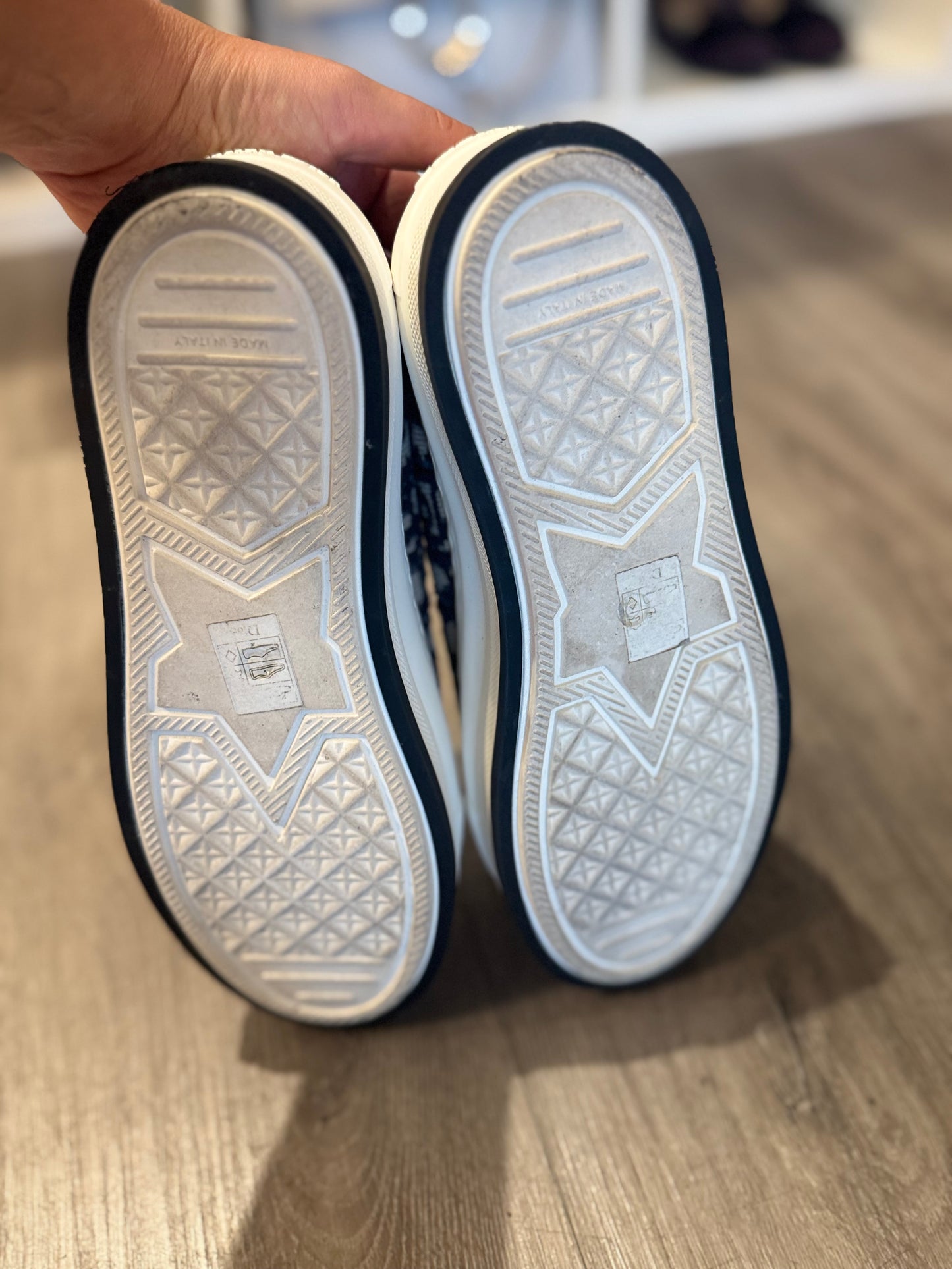 Christian Dior Walk'n'Dior Sneaker - Size 39