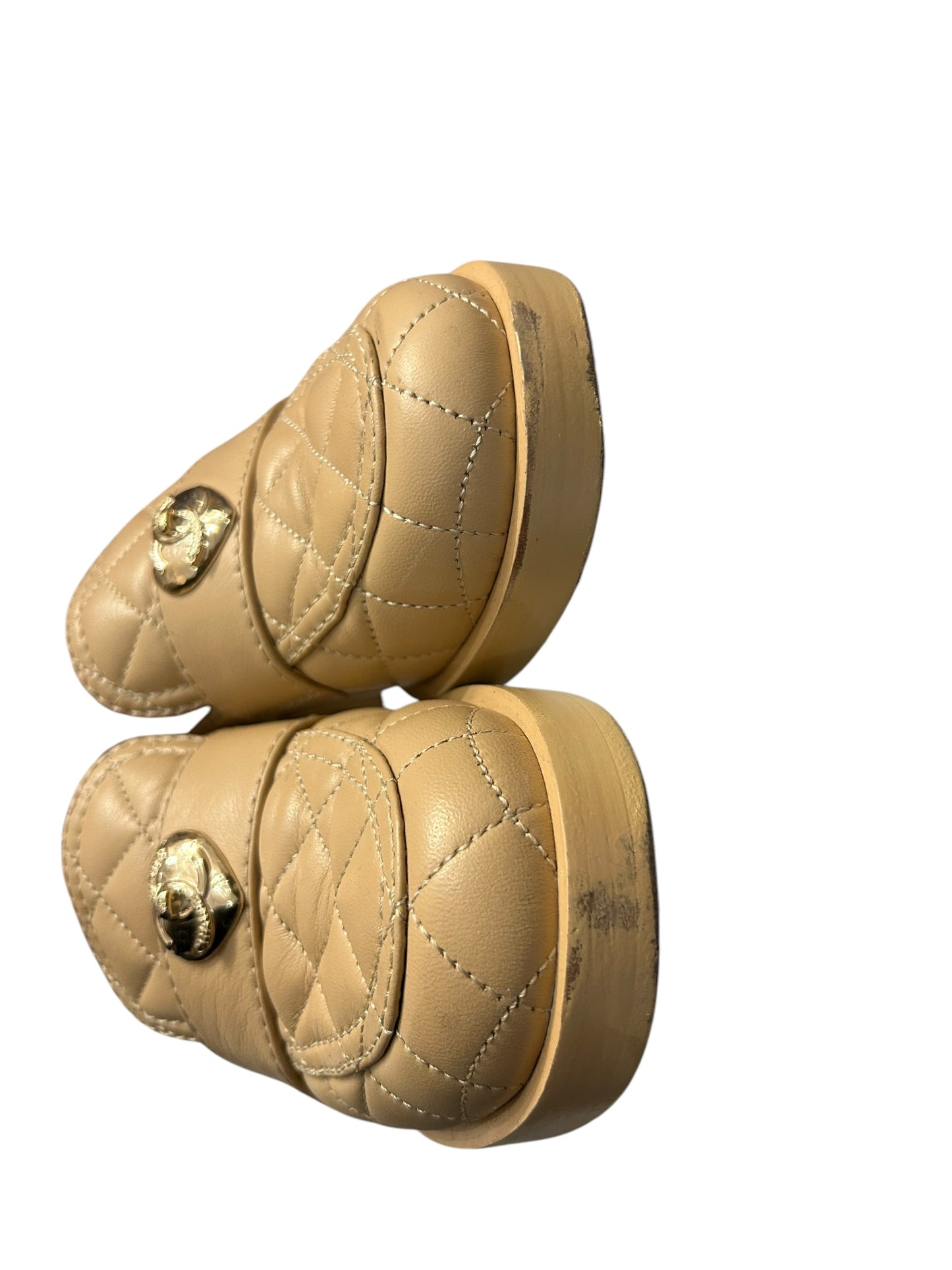 CHANEL Beige Heart Loafers - Size 35