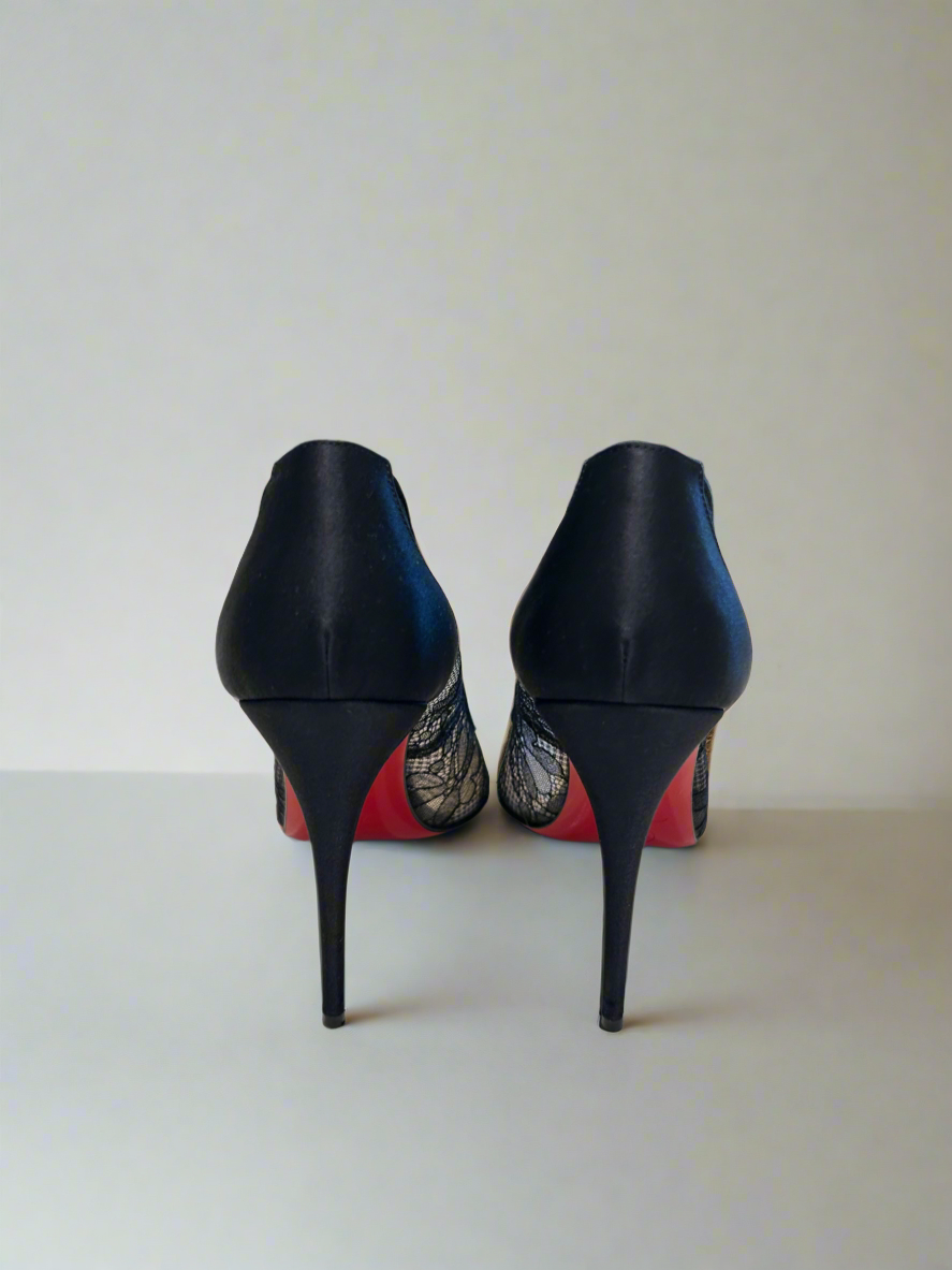 CHRISTIAN LOUBOUTIN Black Pigalace Lace & Satin Pumps - Size 37