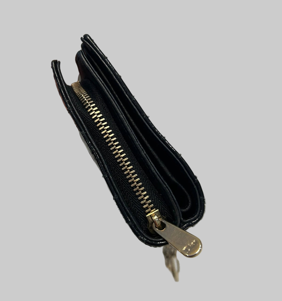 CHRISTIAN DIOR Patent Cannage Lady Dior Wallet