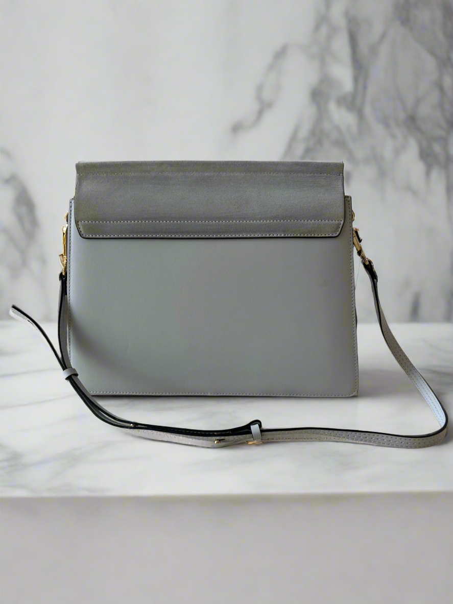 CHLOE Faye Medium Shoulder Bag