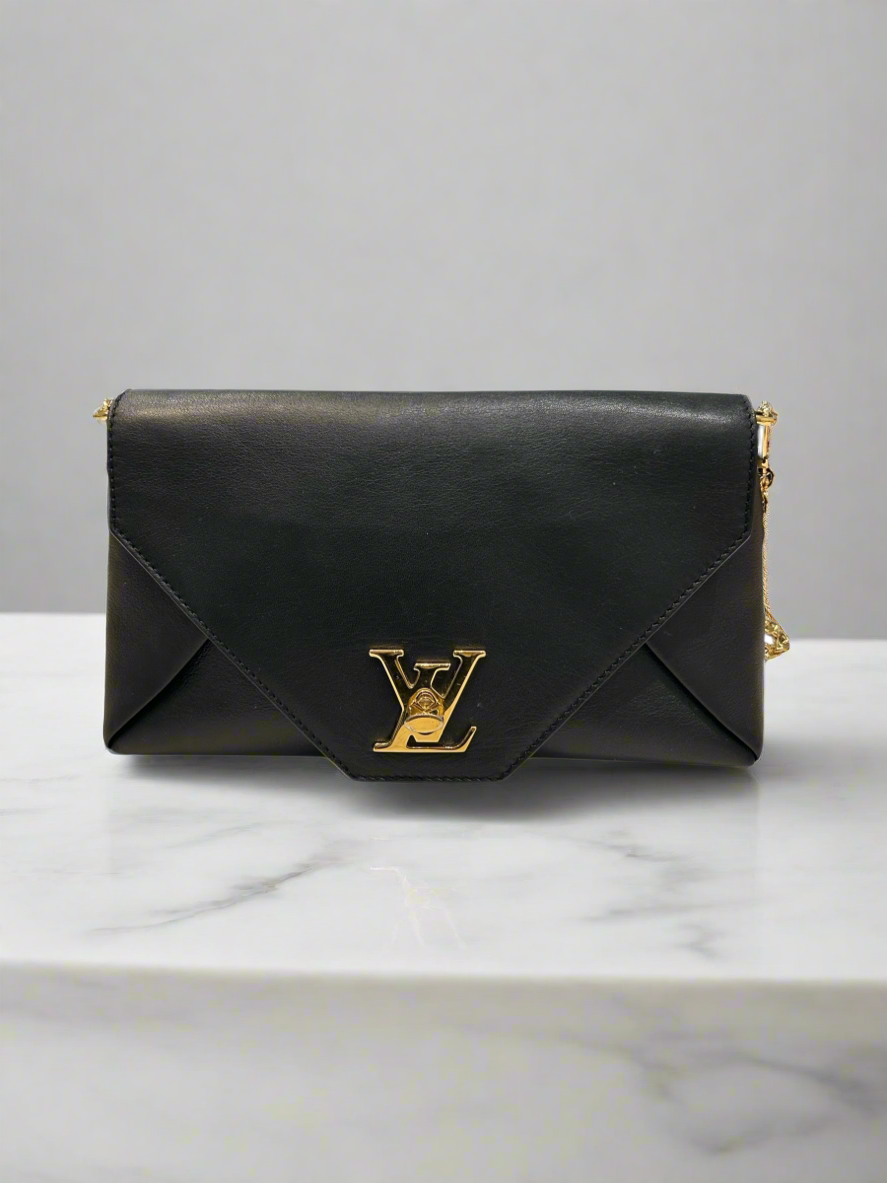 LOUIS VUITTON Love Note Bag - 2018