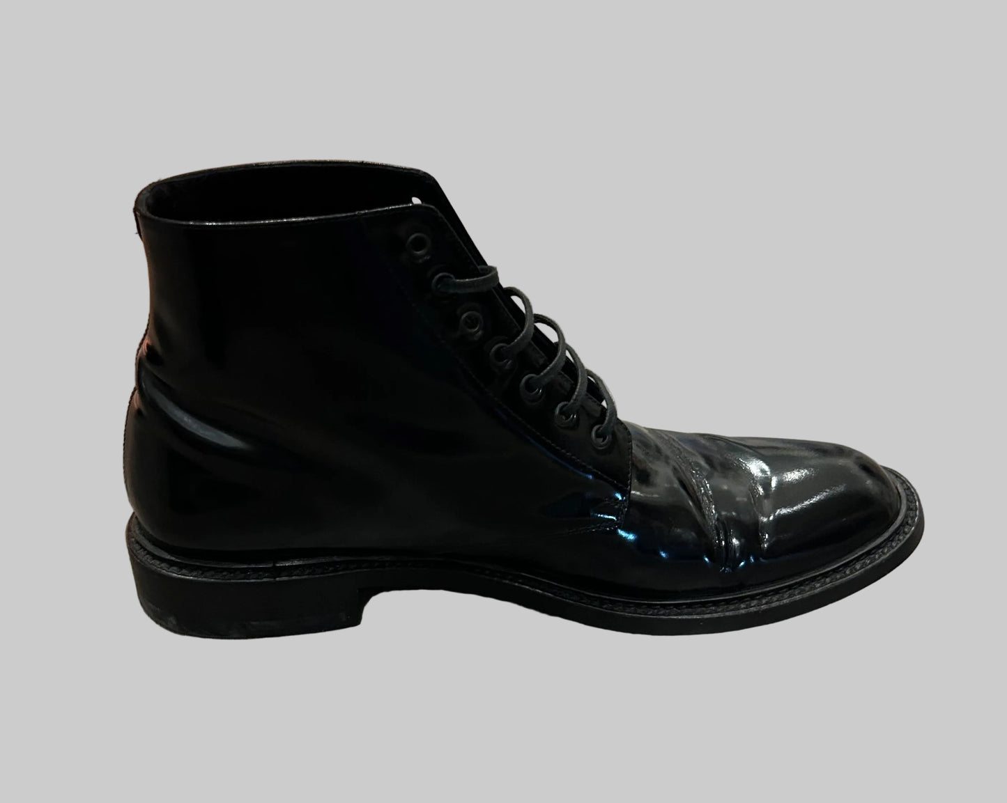 SAINT LAURENT Patent Leather Lace Up Combat Boot - Size 41