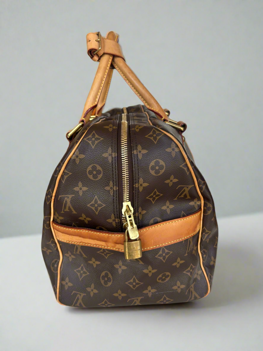 LOUIS VUITTON Monogram Carryall