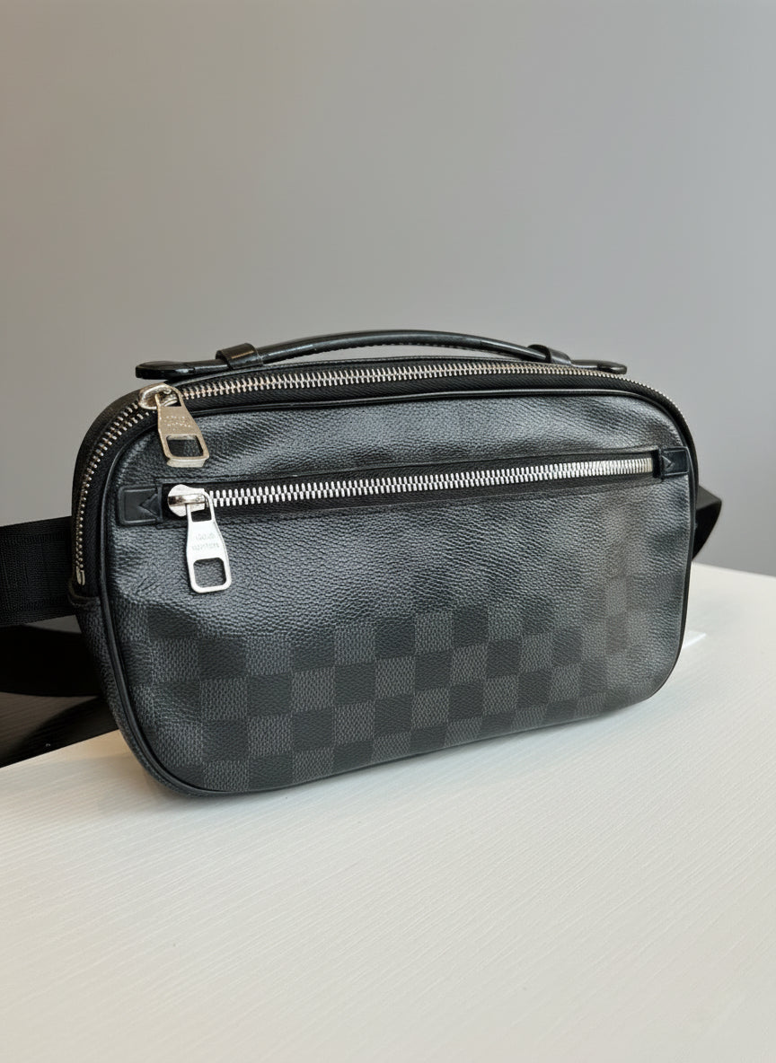 LOUIS VUITTON Belt Bag