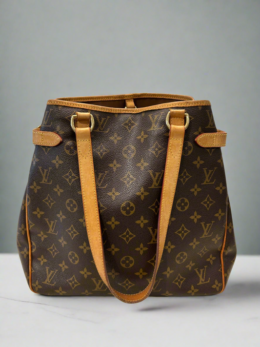 LOUIS VUITTON Batignolles Tote