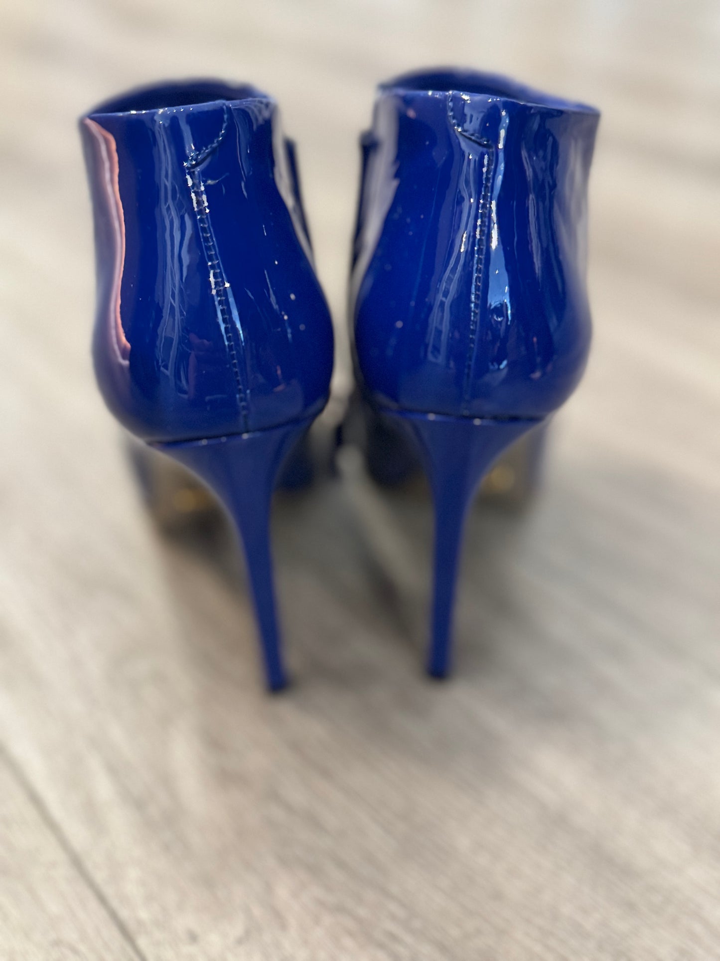 Gucci Patent Boots - Size 37