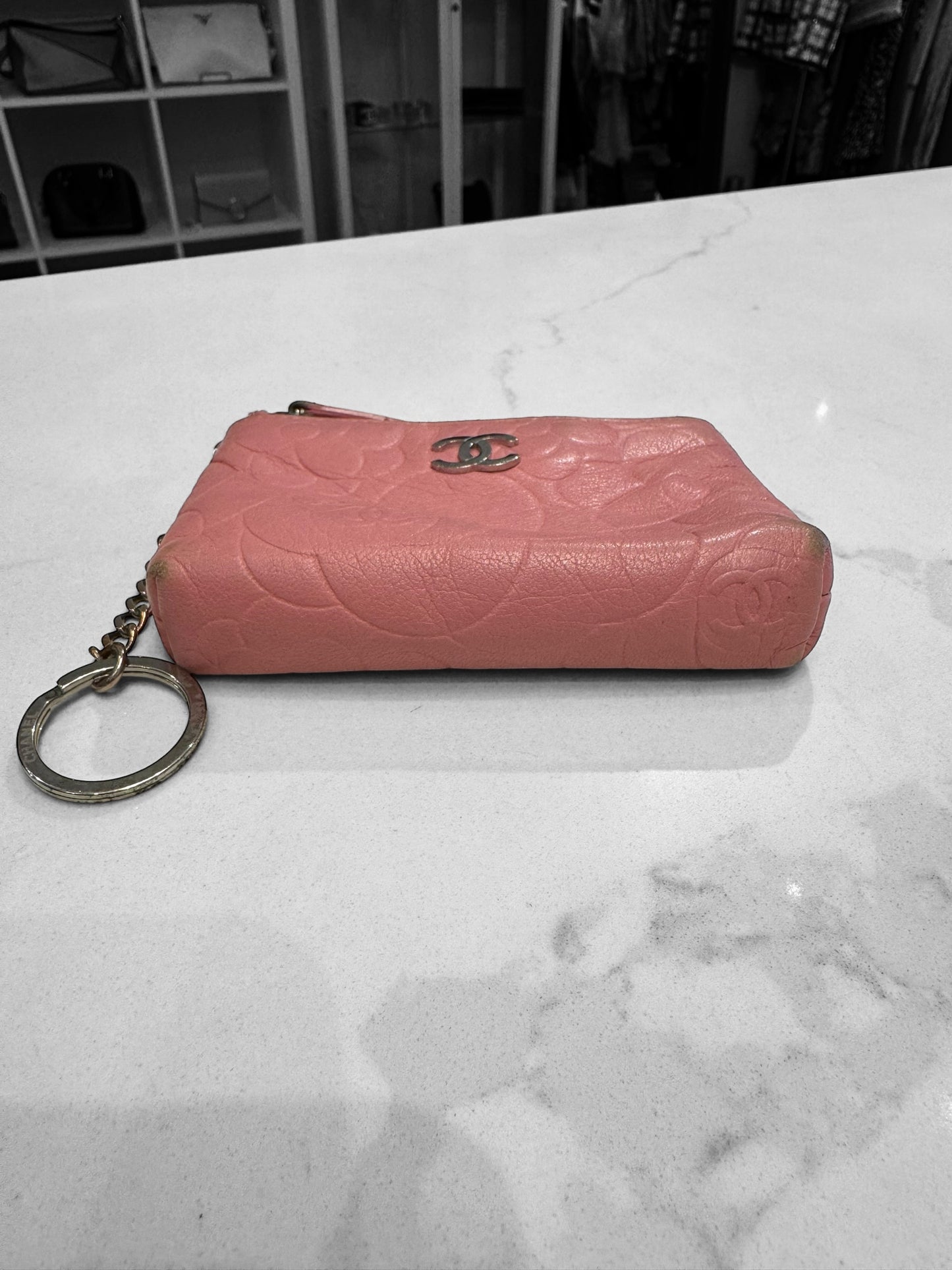 CHANEL Camellia leather coin pouch