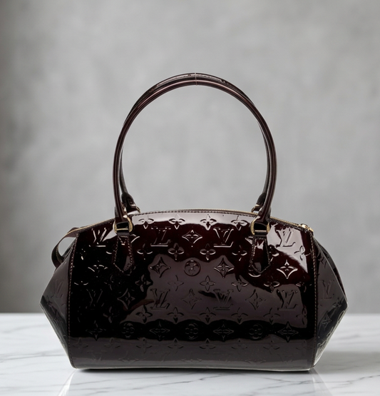 LOUIS VUITTON Monogram Vernis Sherwood GM Amarante