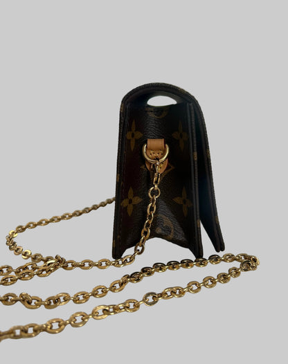 LOUIS VUITTON Monogram Lily Wallet On Chain