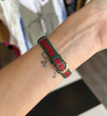 GUCCI Vintage Red & Green Stripe Watch - Size xs