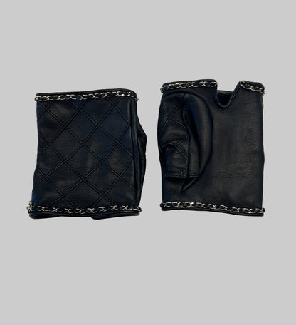 CHANEL Leather Quilted Fingerless Gloves -Size 7