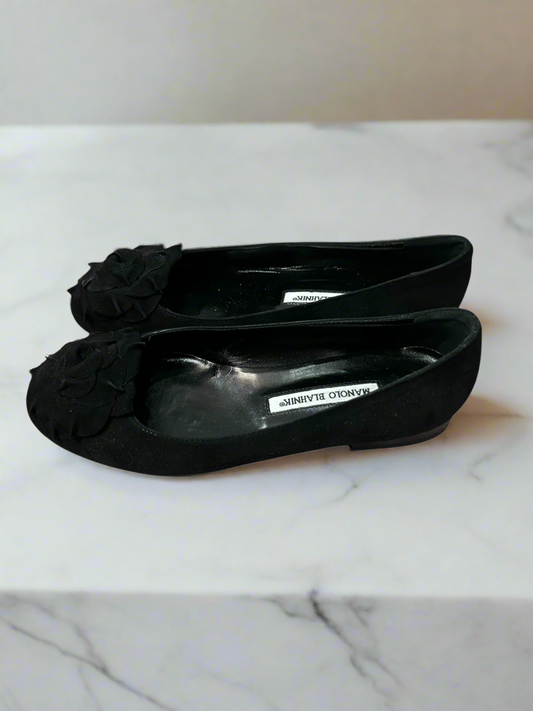 MANOLO BLAHNIK Flats - Size 8.5