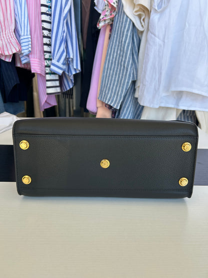 LOUIS VUITTON On My Side MM