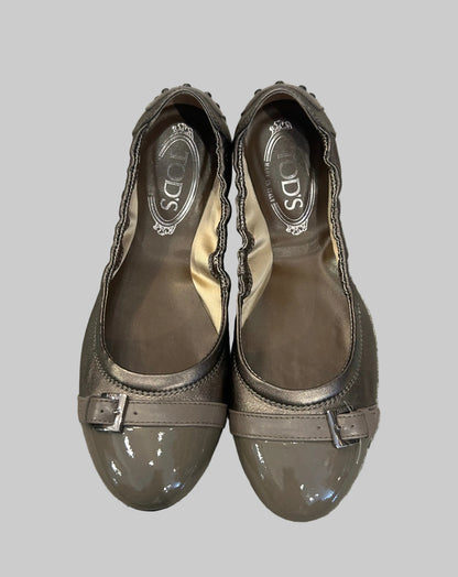TOD’S Metallic Patent Toe Flats - Size 38