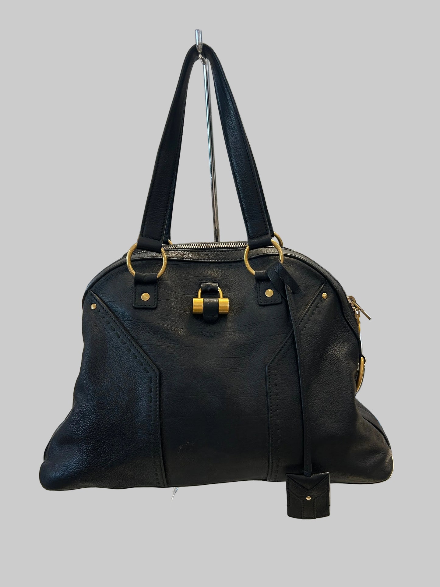 YVES SAINT LAURENT Black Leather Muse Bag