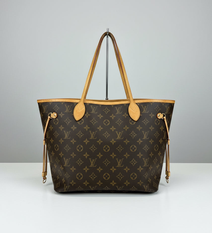 LOUIS VUITTON Neverfull PM