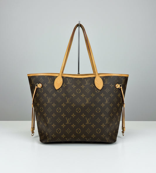 LOUIS VUITTON Neverfull PM