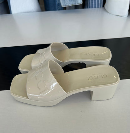 GUCCI White Rubber Heeled Sandals - Size 38