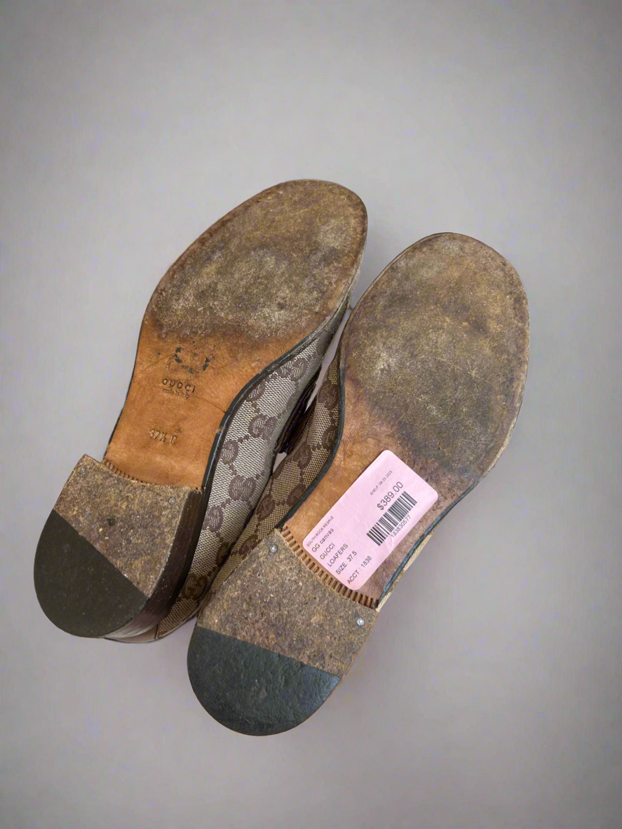 GUCCI GG Canvas Loafers - Size 37.5