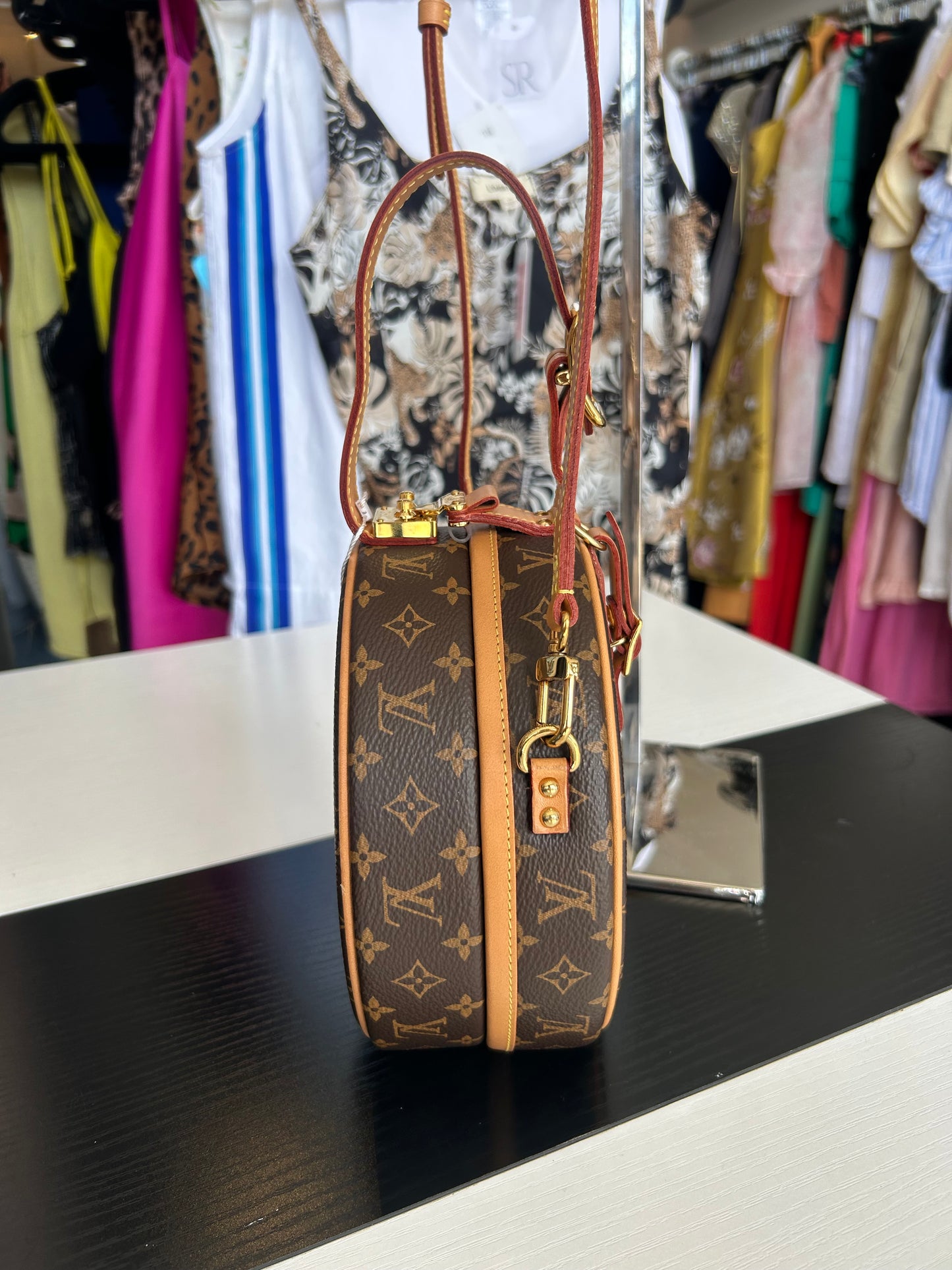 LOUIS VUITTON Petite Boite Chapeau Handbag