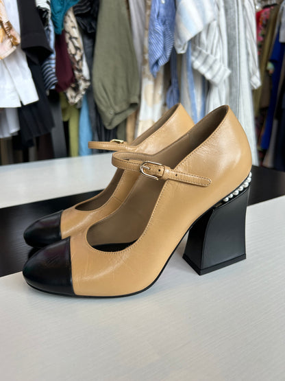 CHANEL Mary Jane Shoes With Pearl Trim - Size 37