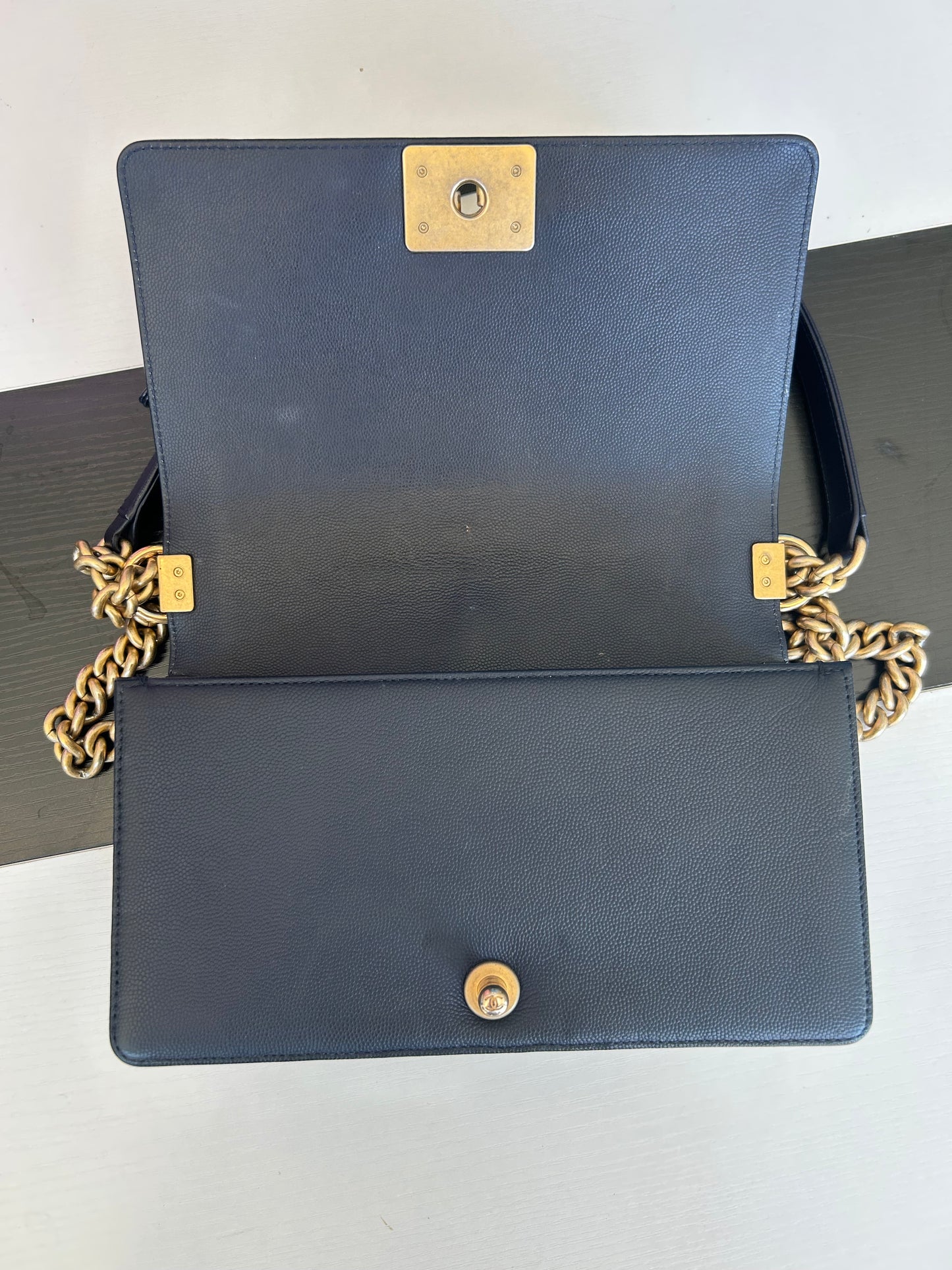 CHANEL 2018 Medium Boy Bag Navy