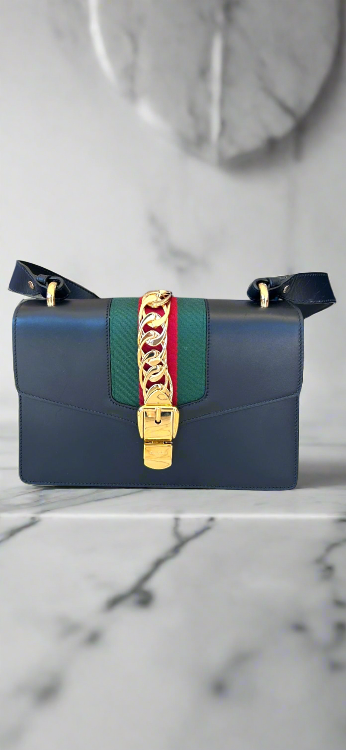 GUCCI Small Sylvie Shoulder Bag