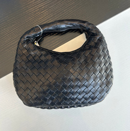 BOTTEGA VENETA Intrecciato Hobo Mini Bag