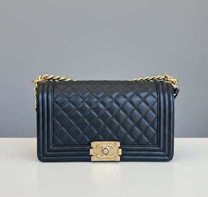 CHANEL 2018 Medium Boy Bag Navy