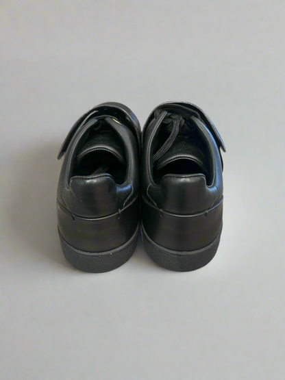 LOUIS VUITTON Black Leather Sneakers - Size 37.5