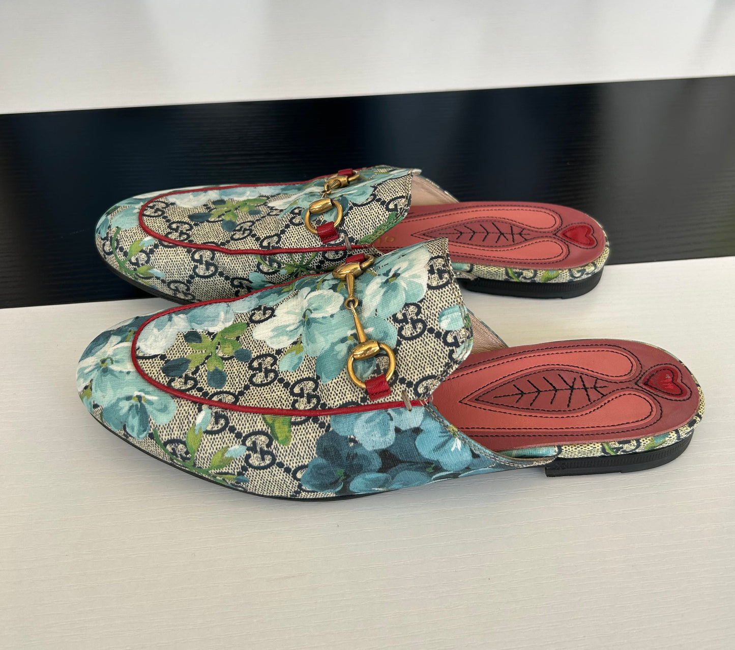 GUCCI Blooms Monogram Princeton Mules - Size 38.5