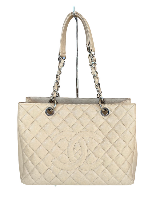 CHANEL Caviar Quilted Grand Shopping Bag