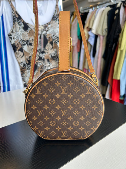 LOUIS VUITTON Petite Boite Chapeau Handbag
