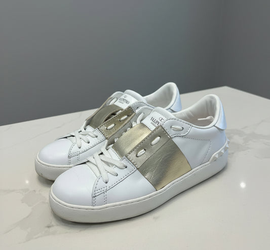 VALENTINO Rockstud Sneakers - Size 37