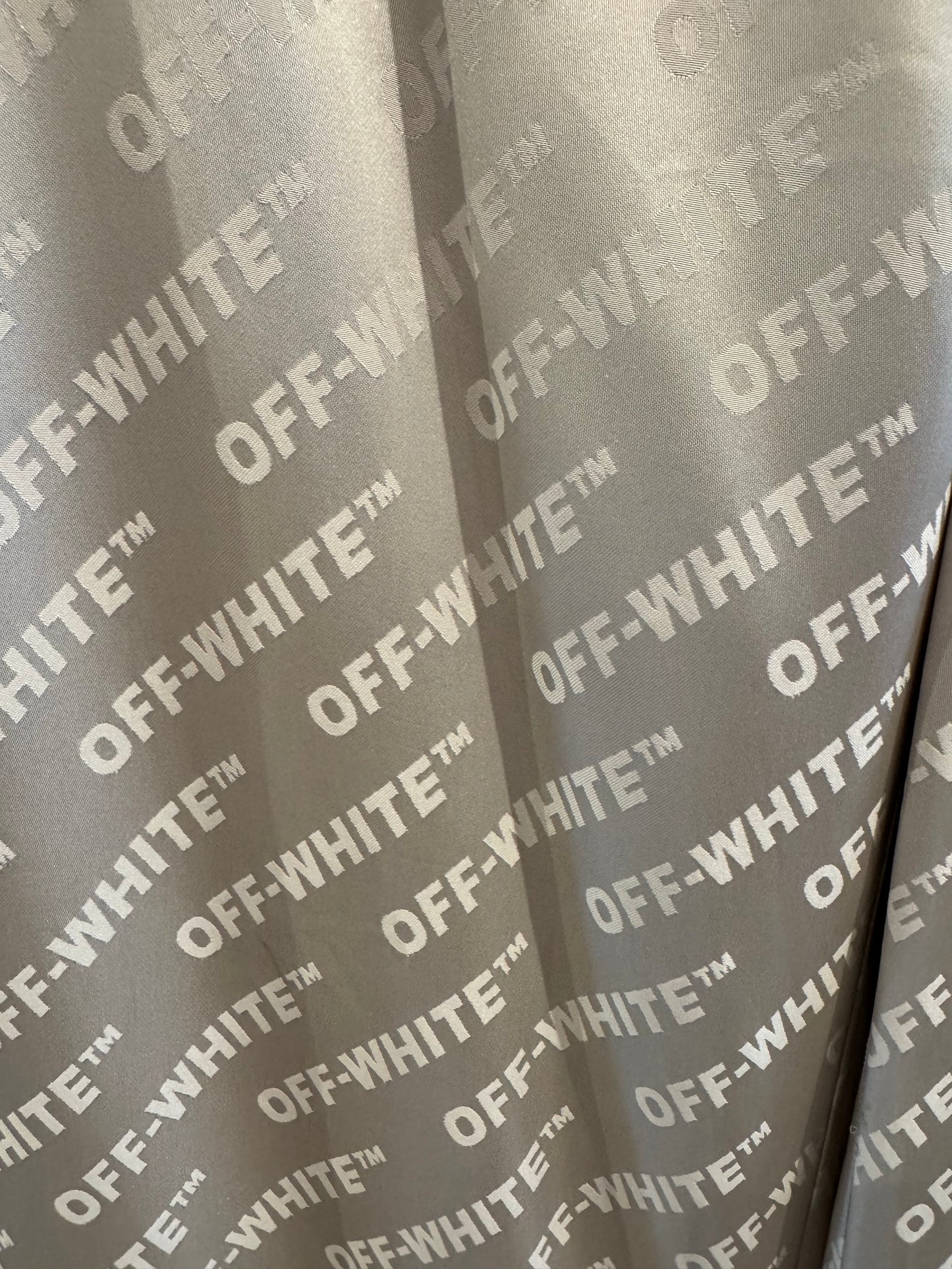 New* OFF WHITE Satin logo pant - Size 40