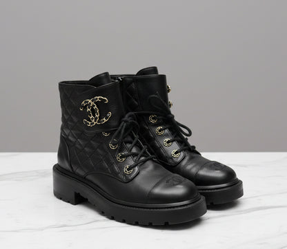 CHANEL Quilted Black Leather Boots - Size 38