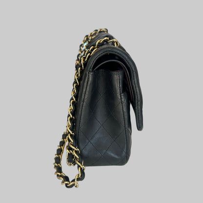 CHANEL Medium Double Flap