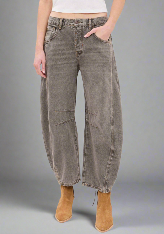WE THE FREE Barell Leg Pink Wash Denim - Size 27