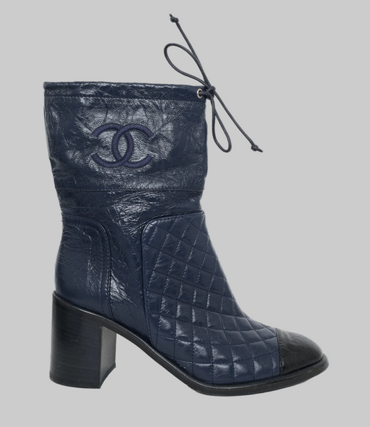 Chanel Crinkle Quilted Cap Toe Leather Boots - Size 39.5