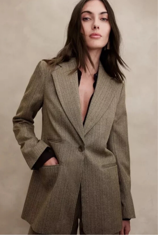 BR Lido Sculpted Italian Wool Blazer - Size 12