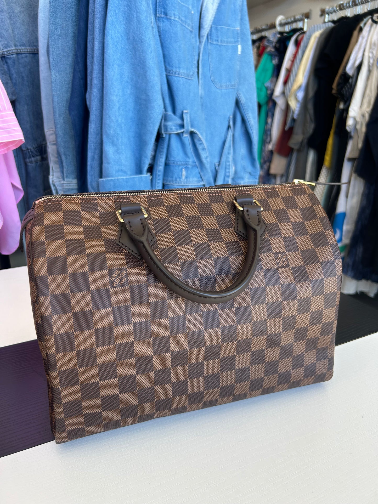 LOUIS VUITTON Speedy 30