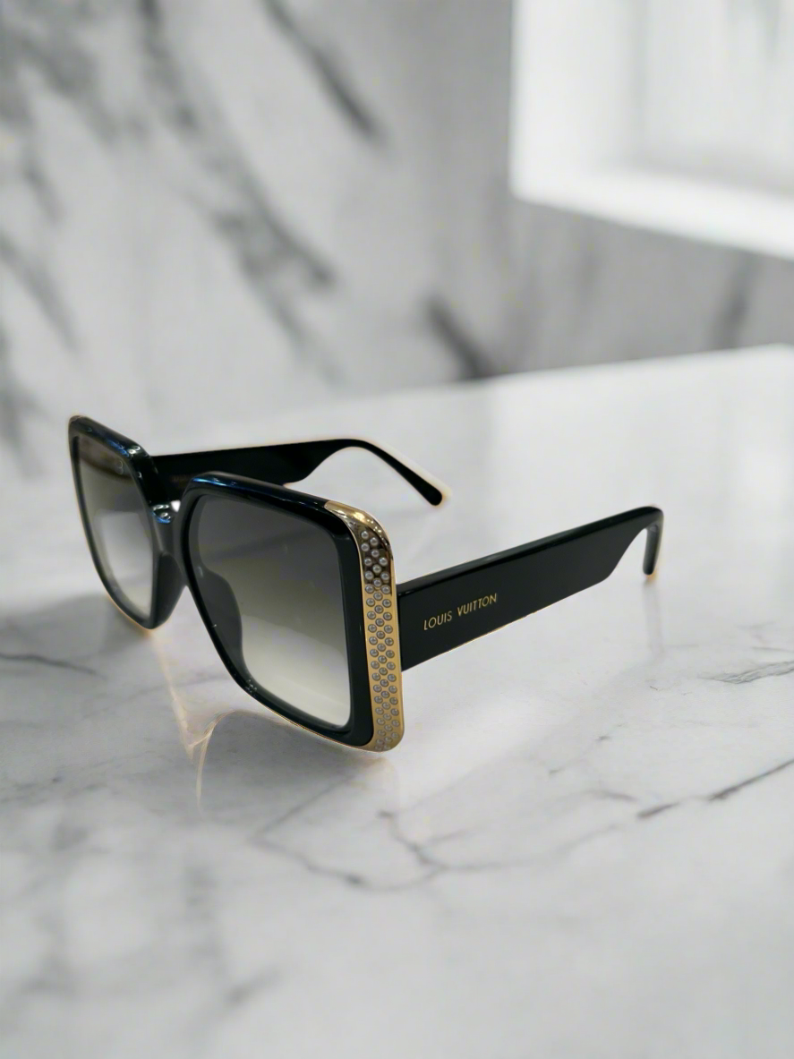 LOUIS VUITTON Moonsquare Sunglasses